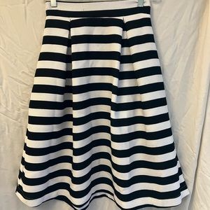 Haute Monde black and white midi skirt